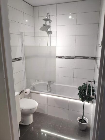 Villa Eden Basecles Eksteriør billede